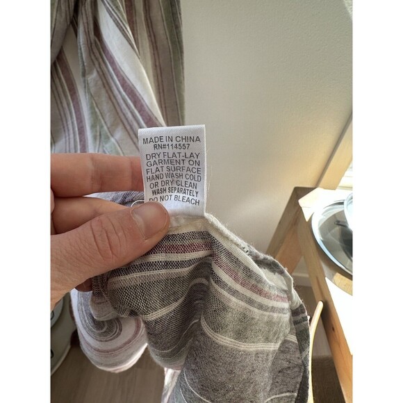 Elegant Striped Maxi Dress - Picture 10 of 10